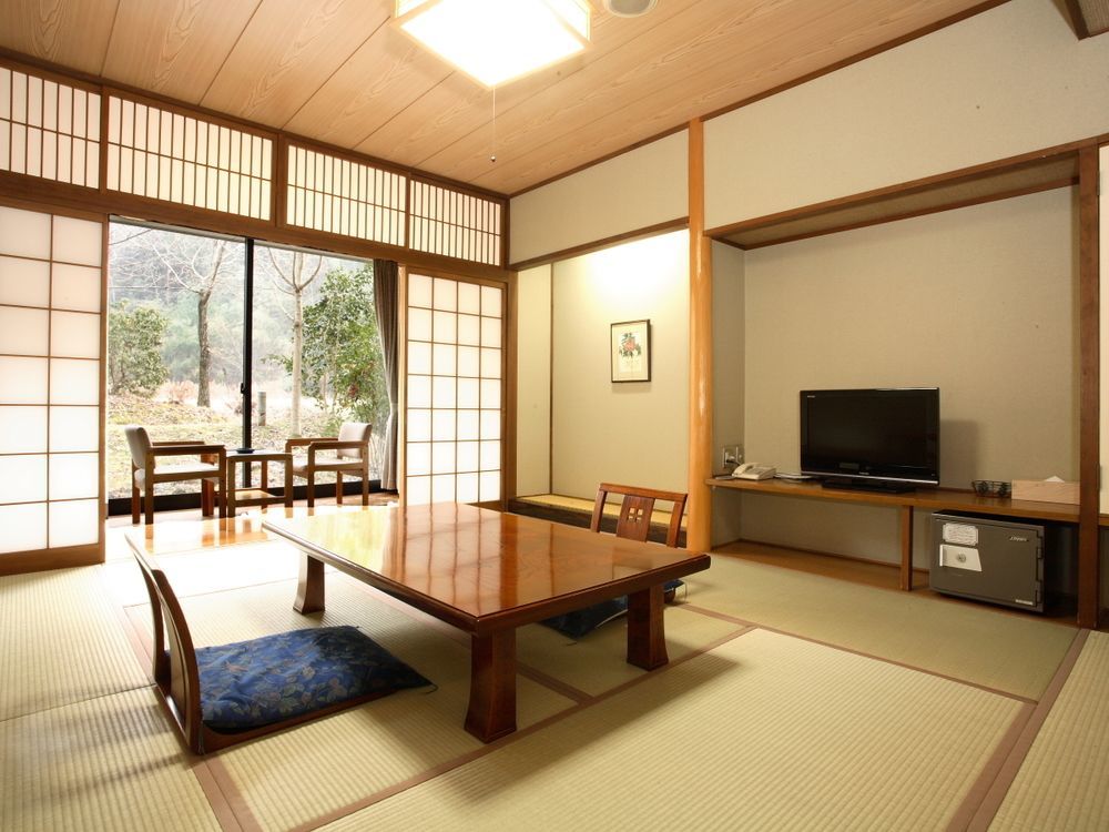 Kurokawa Onsen Ryokan Ichinoi Minamioguni Exteriör bild